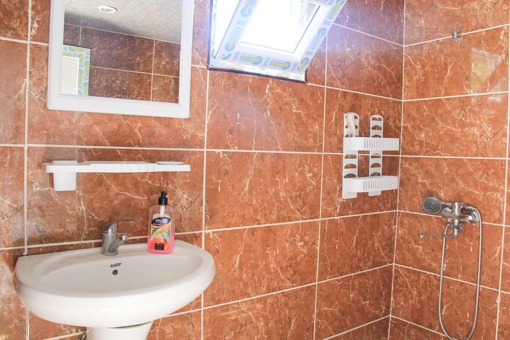 Dodo Japaridze Guesthouse Mestia Kültér fotó