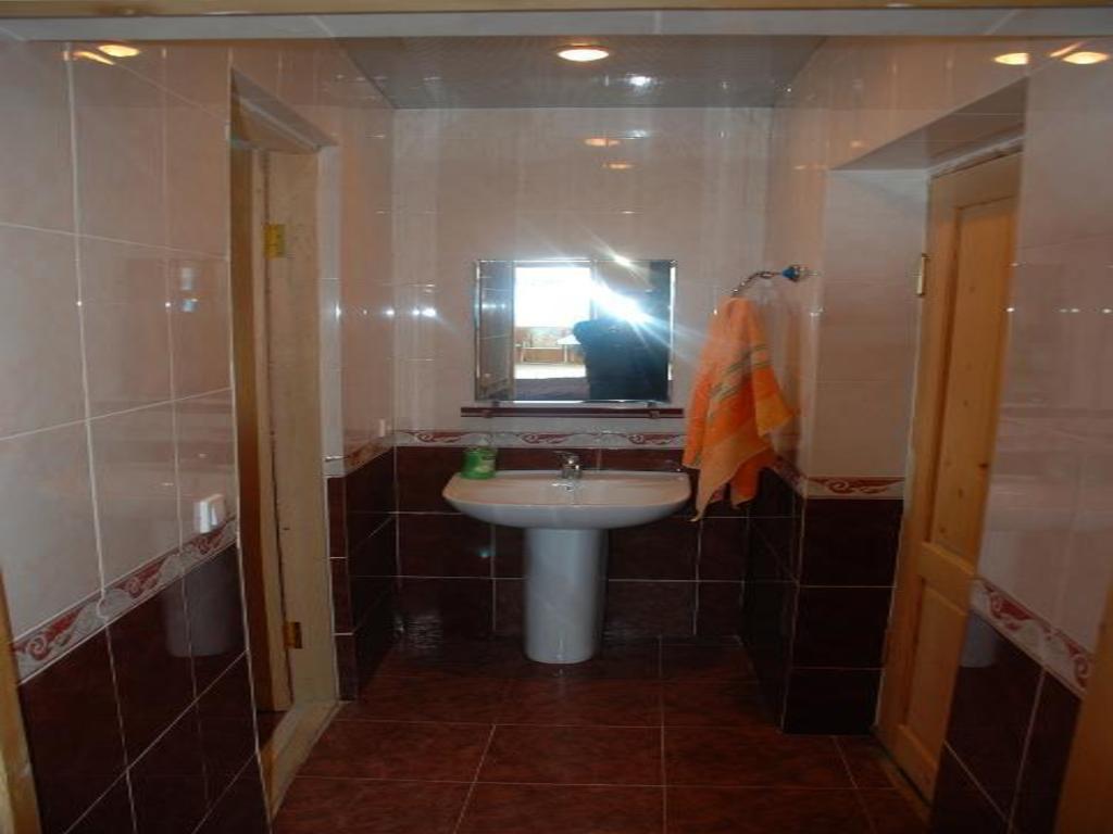 Dodo Japaridze Guesthouse Mestia Szoba fotó